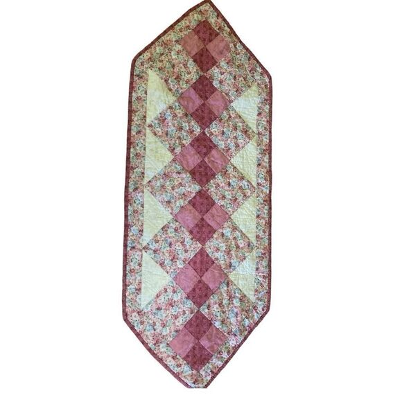 Pink and White Quilted Table Runner - Picture 2 of 7